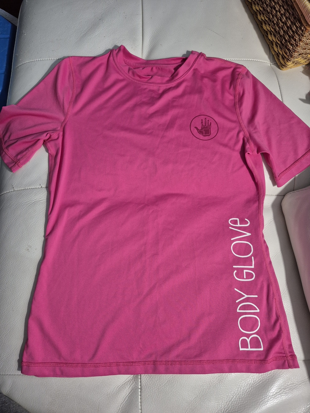 Body Glove Hot Pink Short-Sleeve Rash Tee with Vertical Logo